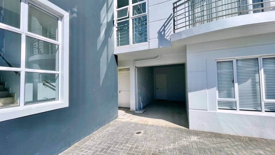 2 Bedroom Property for Sale in Reebok Western Cape